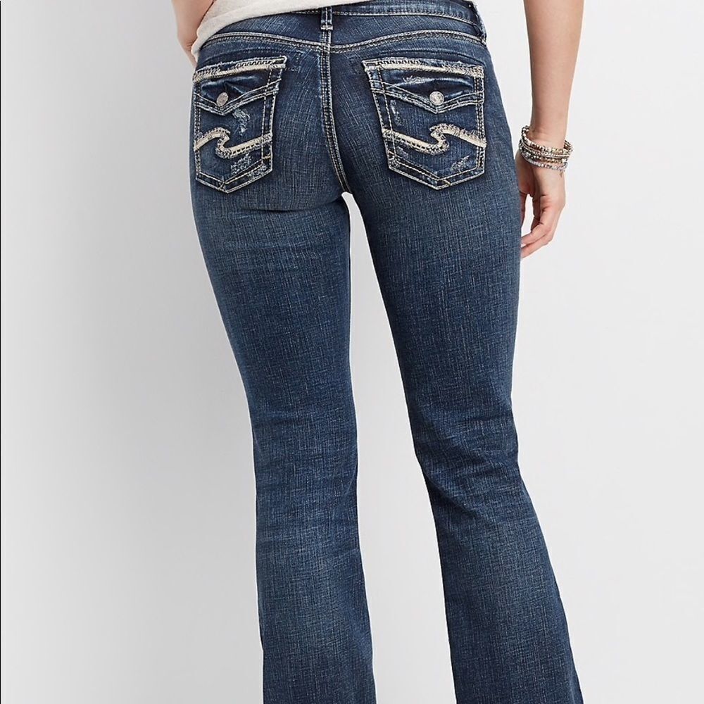 Silver Jeans Dark Blue Bootcut Jeans with Embroidered Back Pockets